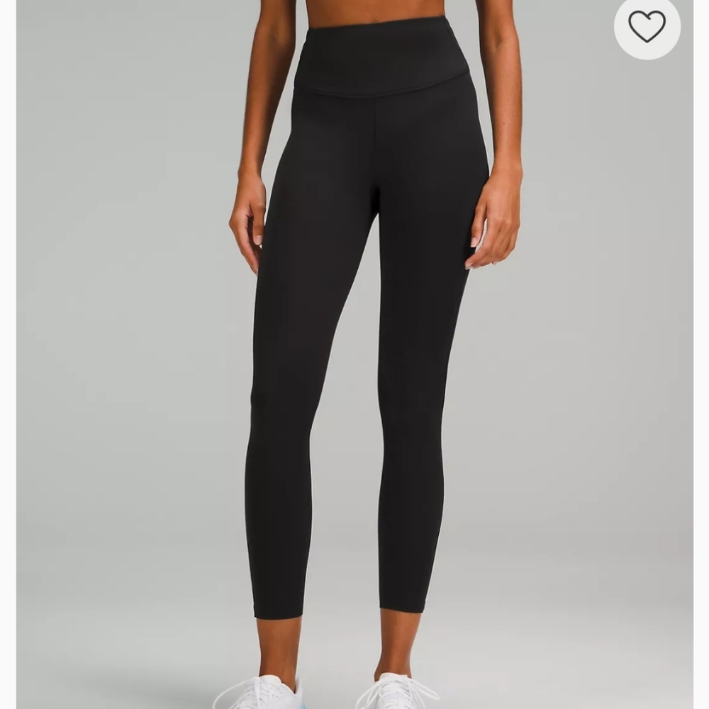 Lululemon Athletica Base Pace HR Tight in Navy